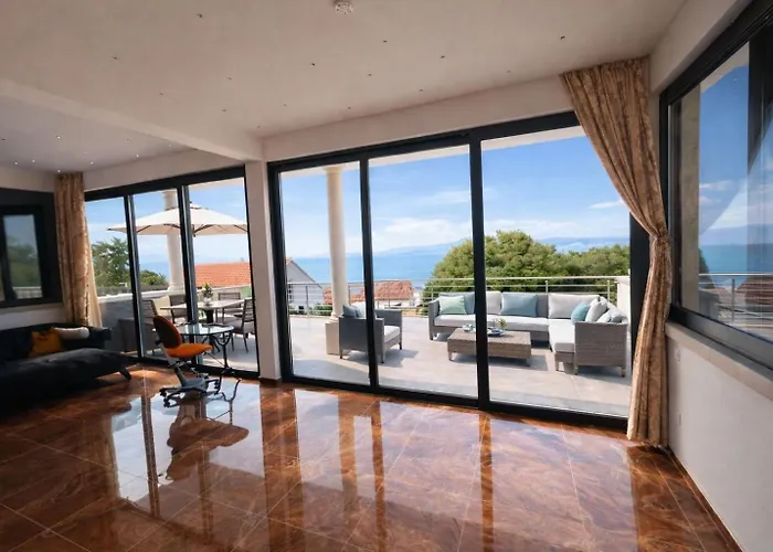 Seaside Family Friendly House With A Swimming Pool Sutivan, Brac - 25260 Sutivan